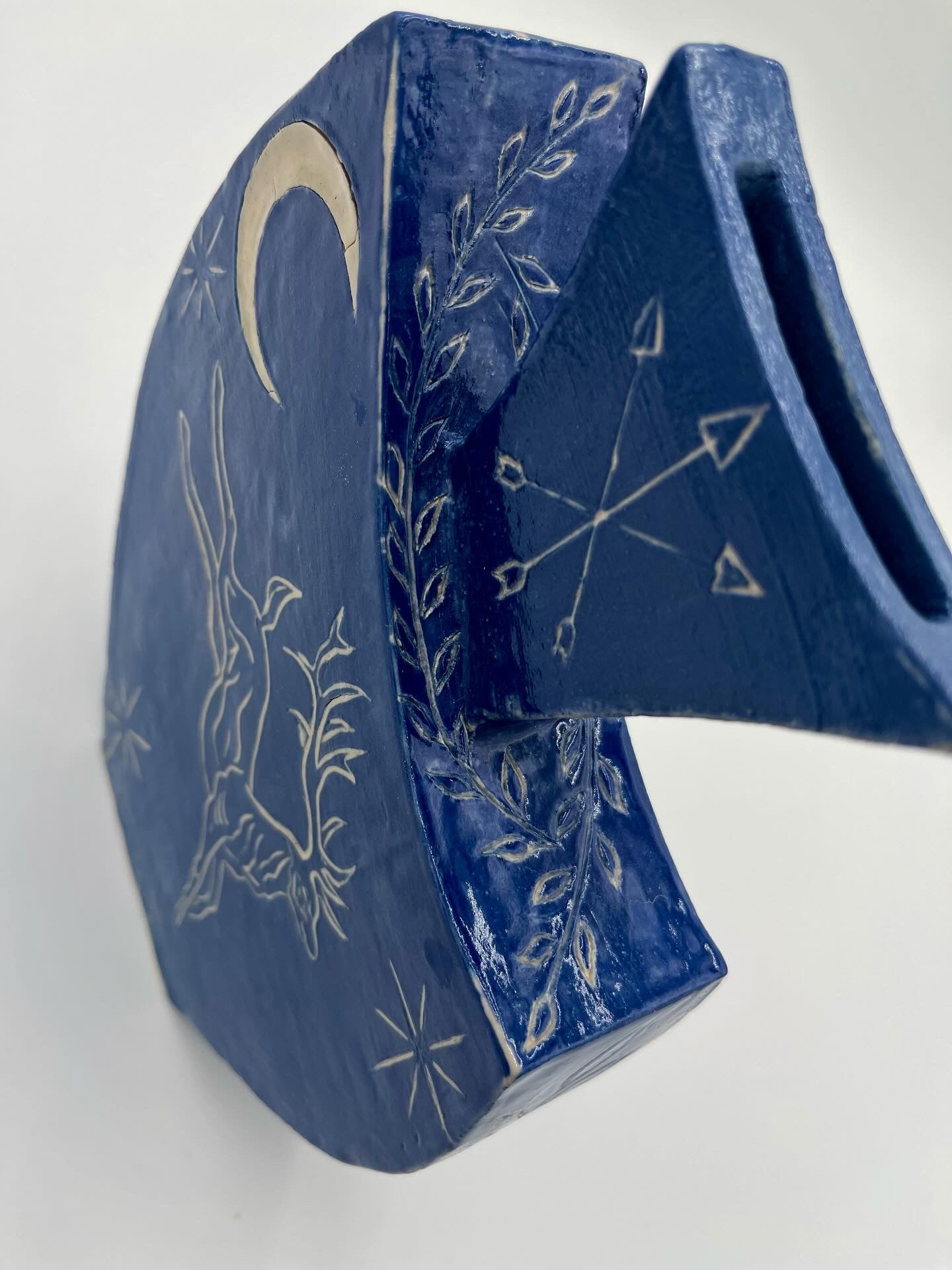 Artemis Vase