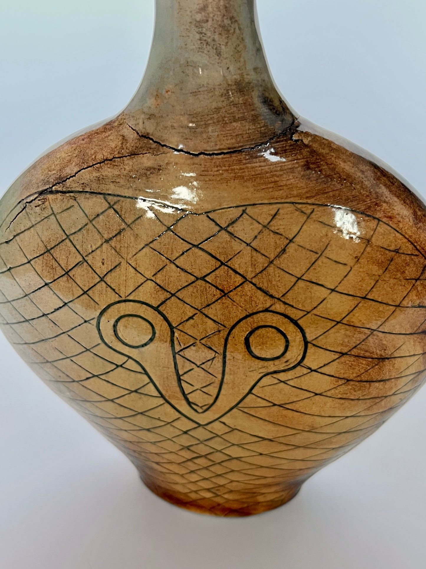 Cobra Vase